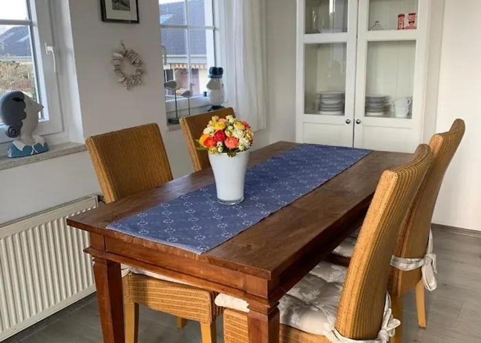 Hamburger Str 8 I - Bentje * Grömitz